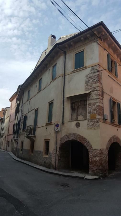 La Casa Sui Portici Appartement Verona Buitenkant foto